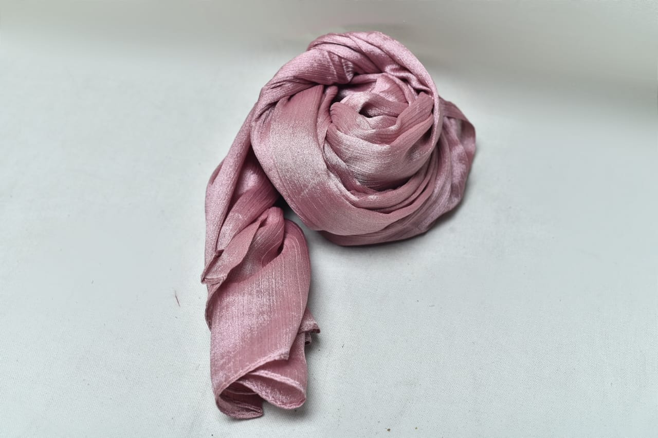 Flowery Pink Crinkle Silk Hijab – Subtle Shine, Ultimate Comfort