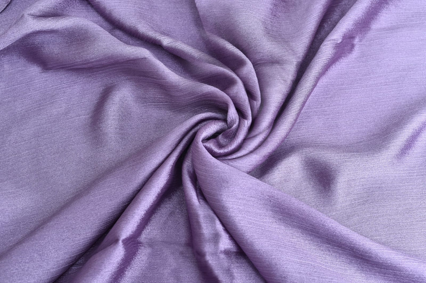 Lavender Crinkle Silk Hijab – Subtle Shine, Ultimate Comfort