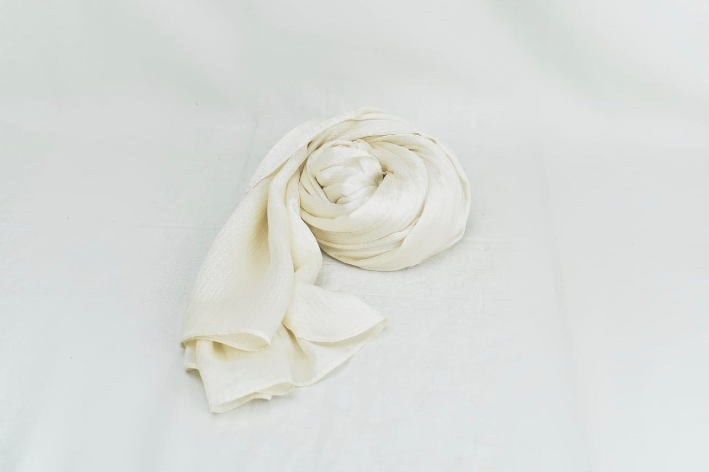 Whitesh Yellow Crinkle Silk Hijab – Subtle Shine, Ultimate Comfort