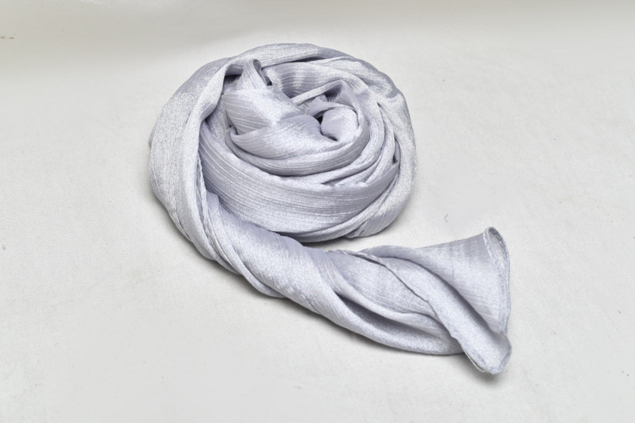 Silver Crinkle Silk Hijab – Subtle Shine, Ultimate Comfort