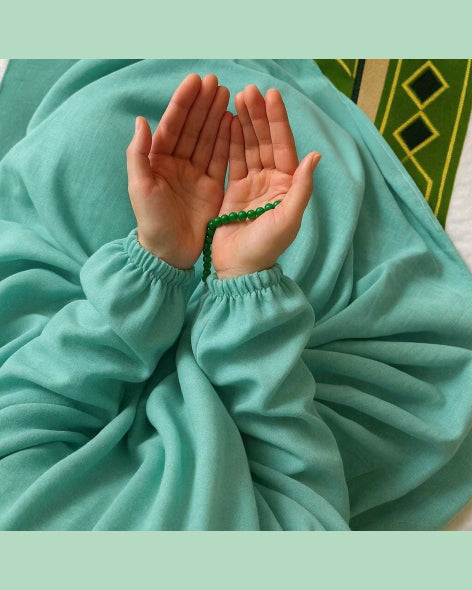 Plain Sea Green Namaz Chadar with sleeves - Light Weight Namaz Chadar with Sleeves.