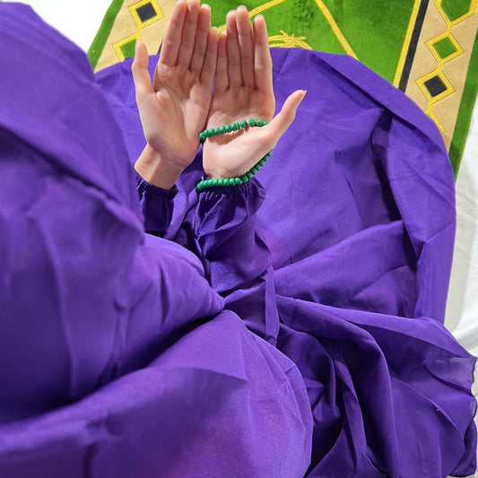 Plain Purple Namaz Chadar with sleeves - Light Weight Namaz Chadar with Sleeves.