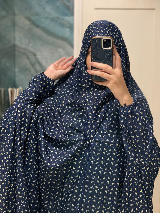 Blue Printed Namaz Chadar with sleeves - Light Weight Namaz Chadar with Sleeves.