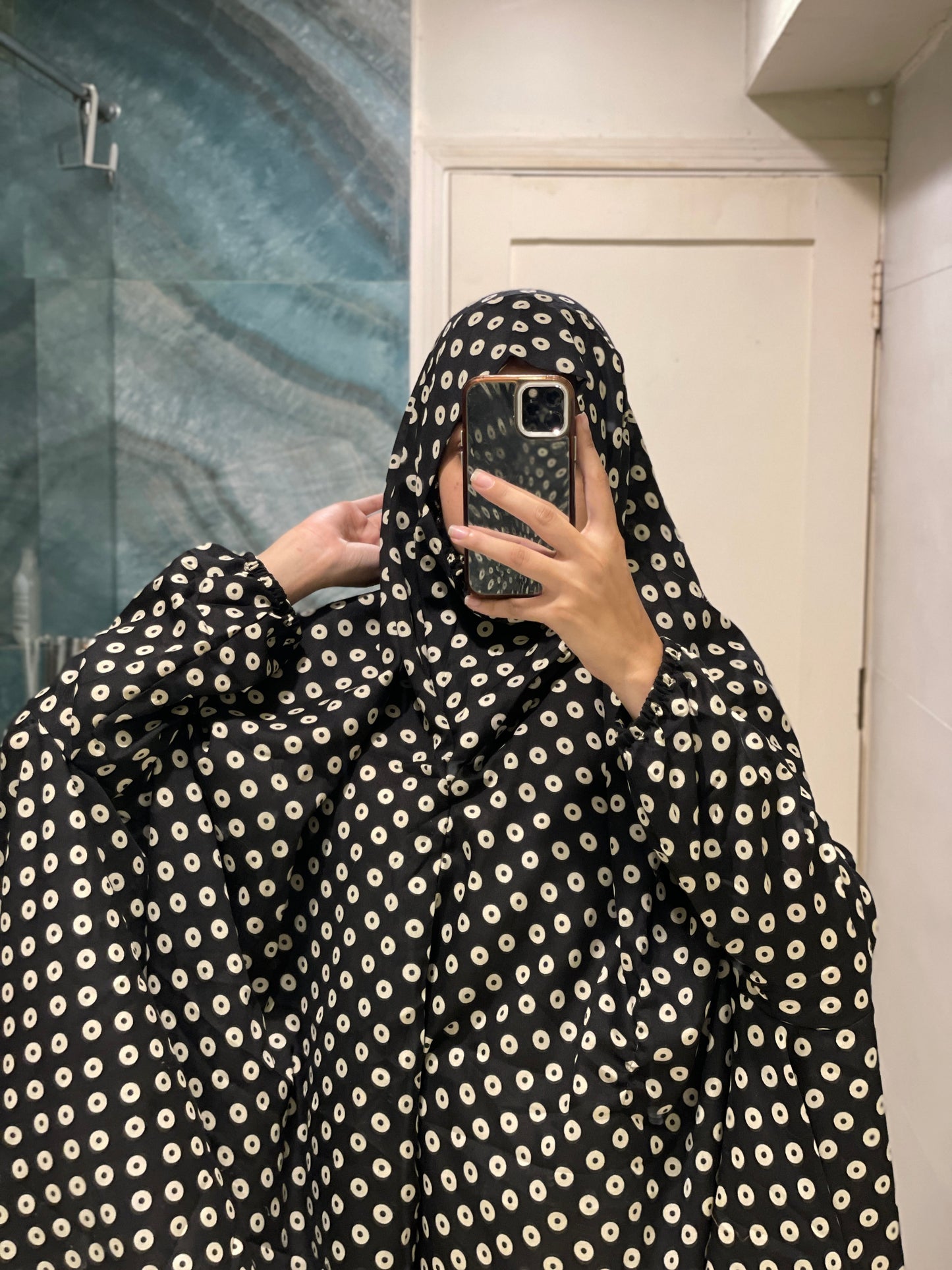 Black Polka dots Printed Namaz Chadar with sleeves - Light Weight Namaz Chadar with Sleeves.