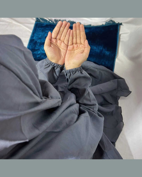 Plain Grey Namaz Chadar with sleeves - Light Weight Namaz Chadar with Sleeves.