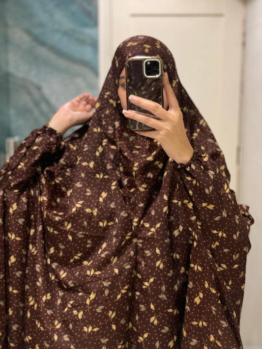 Brown Printed Namaz Chadar with sleeves - Light Weight Namaz Chadar with Sleeves.